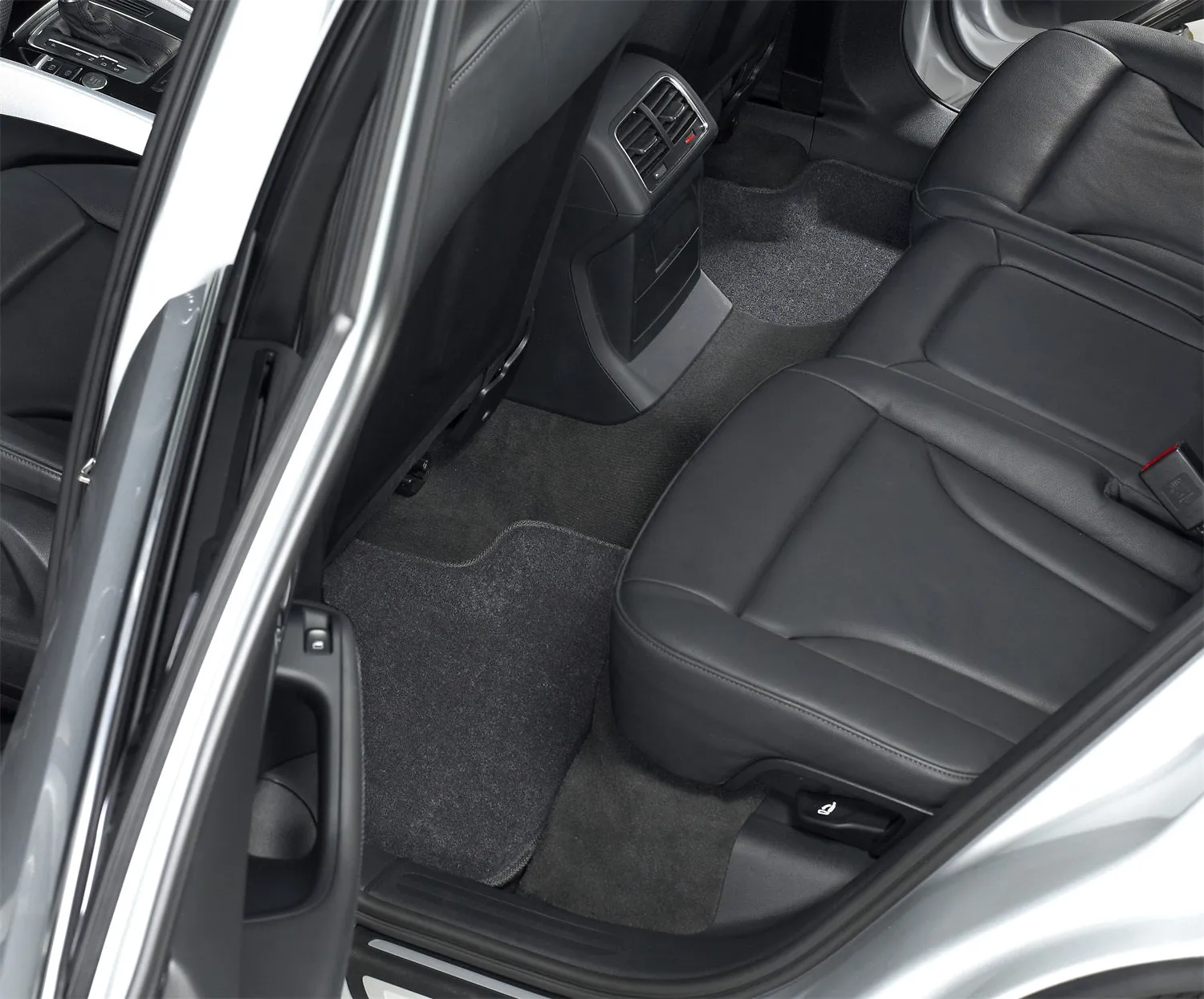3D MAXpider L1AD02222201 - CLASSIC Floor Mat Gray 2 pc. Rear [Available While Supplies Last]