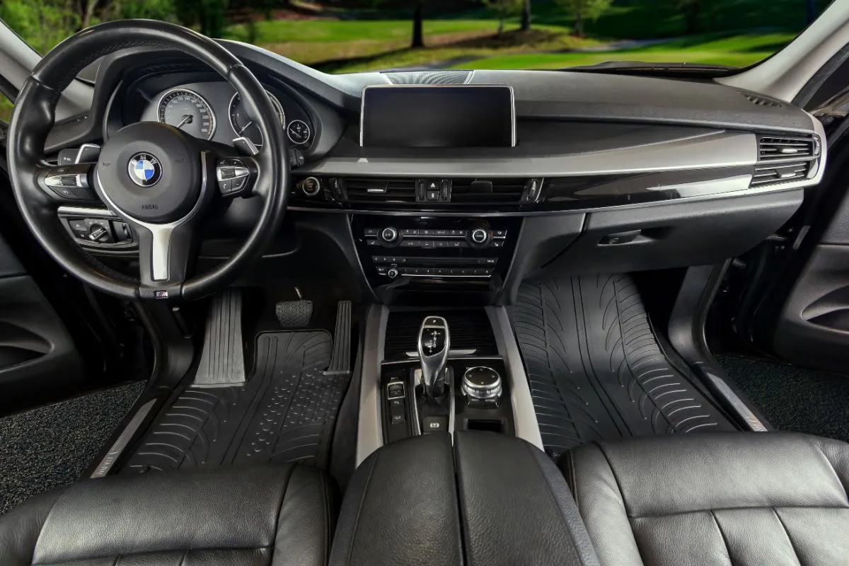 Custom Fit Floor Mats For BMW 3 Series Sedan & Wagon 323i/325i/330i (E46) 1999-2005