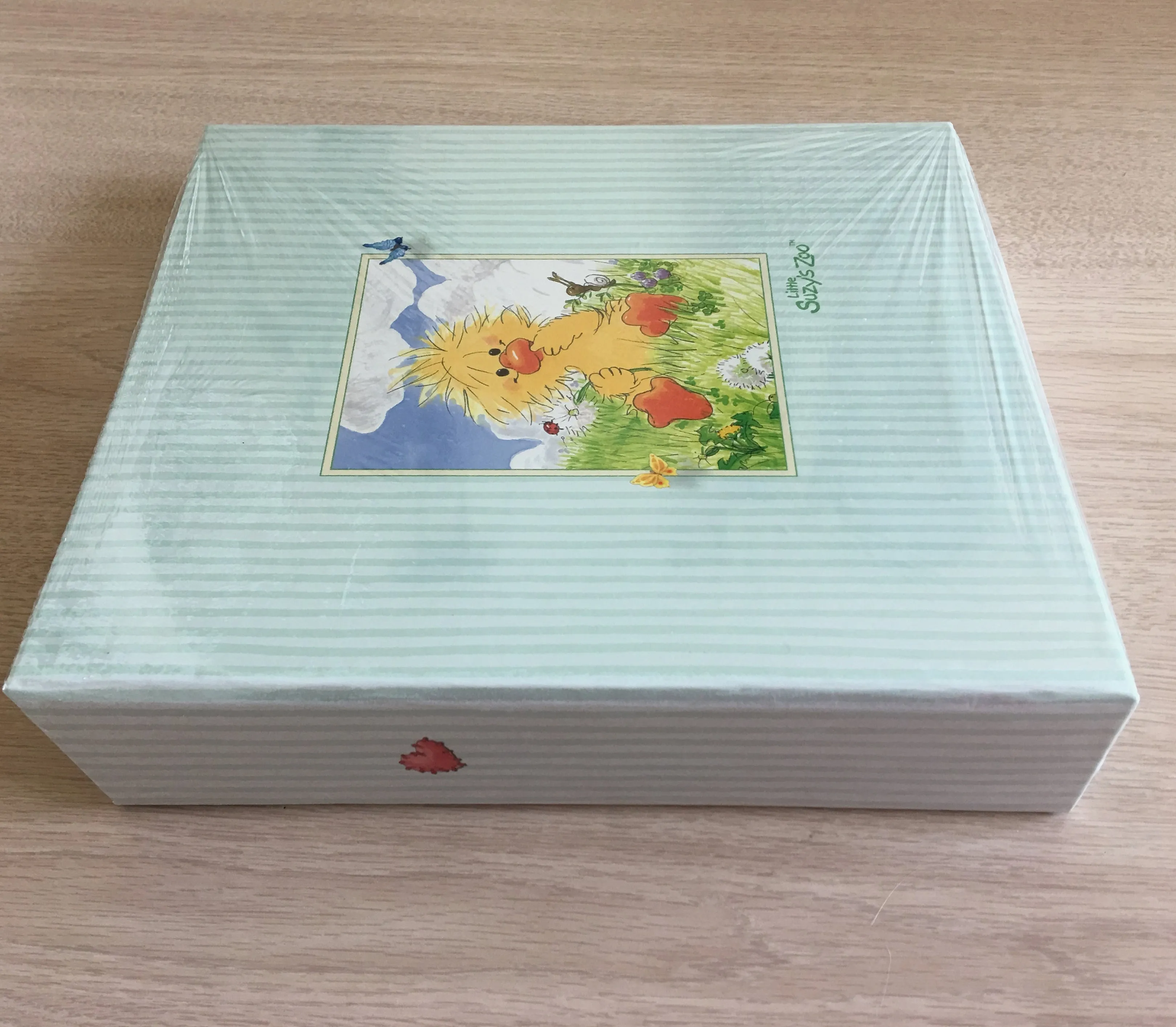 Little Suzy's Zoo Witzy Yellow Duck in Meadow Grass Scrapbook Baby Album 50 Inserts & 25 Sheet Protectors Vintage 2003 White Green Stripe
