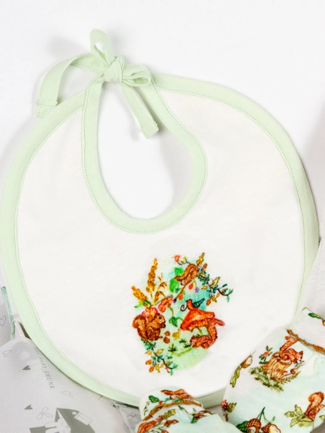 New Born Gift Set - Bibs 1