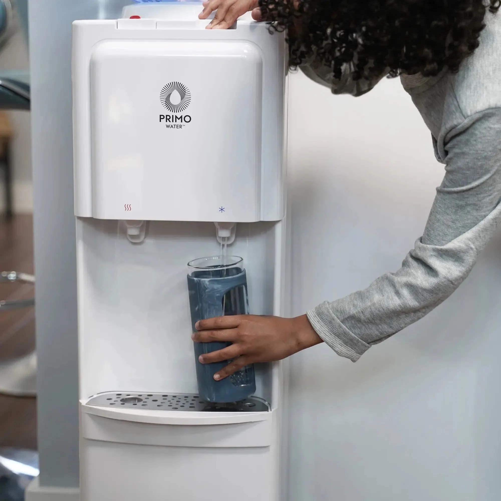 Primo® Water Dispenser Top Loading 36" Height, Hot and Cold Temperature, White 3 or 5 Gallon Model 601275