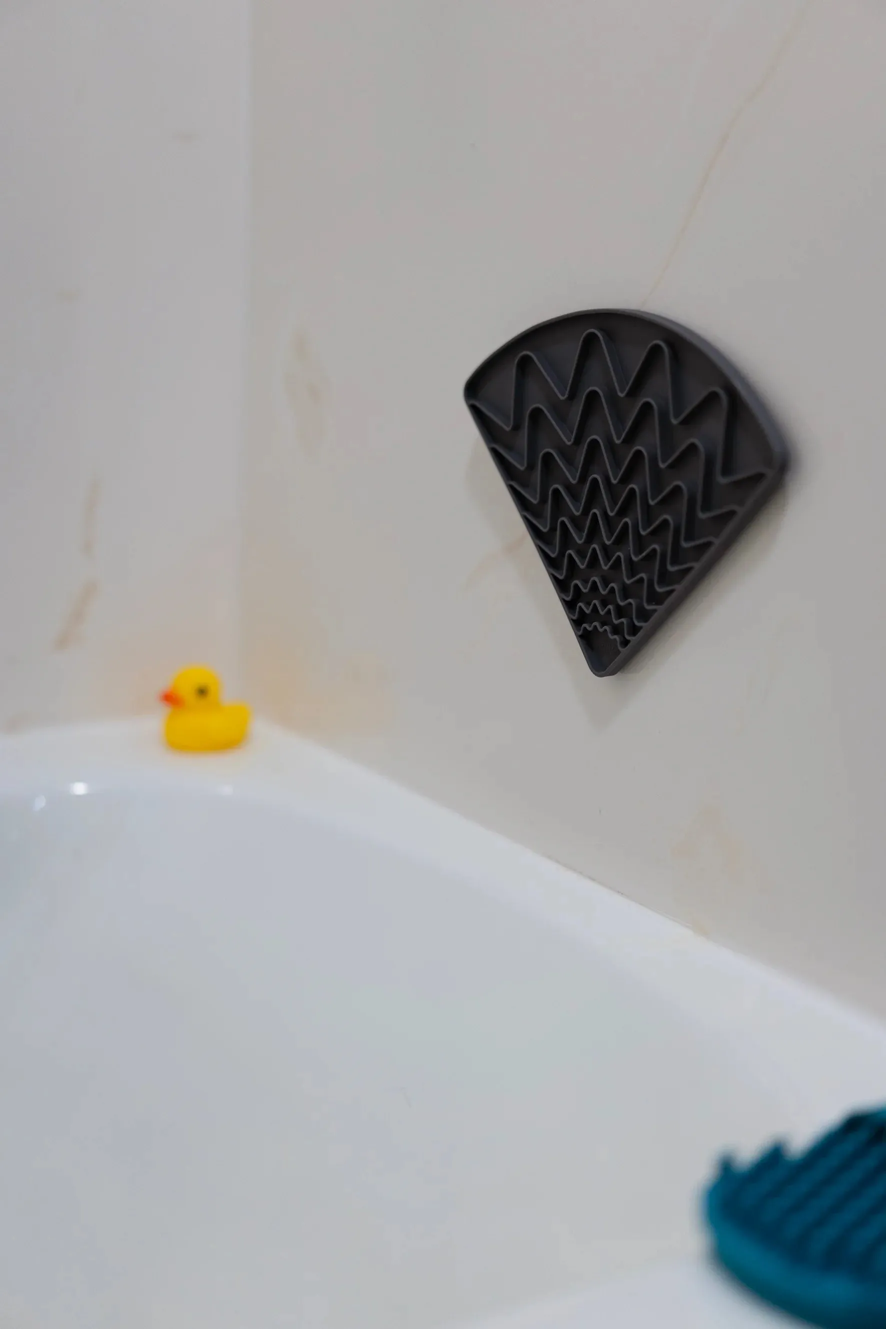 Silicone Triangle Lick Mat with Suction Cups, Size 9.5" x 6.5"