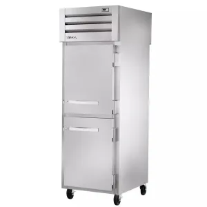 True STG1H-2HS Full Height Insulated Mobile Heated Cabinet With (3) Pan Capacity, 208-230v